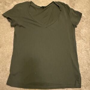 Express brand womens size medium sage green short sleeve tshirt